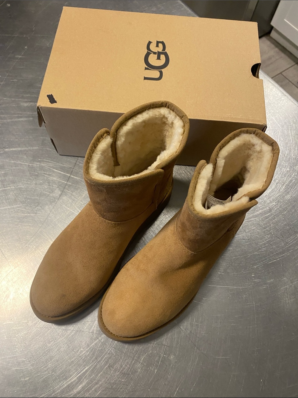 UGG boot